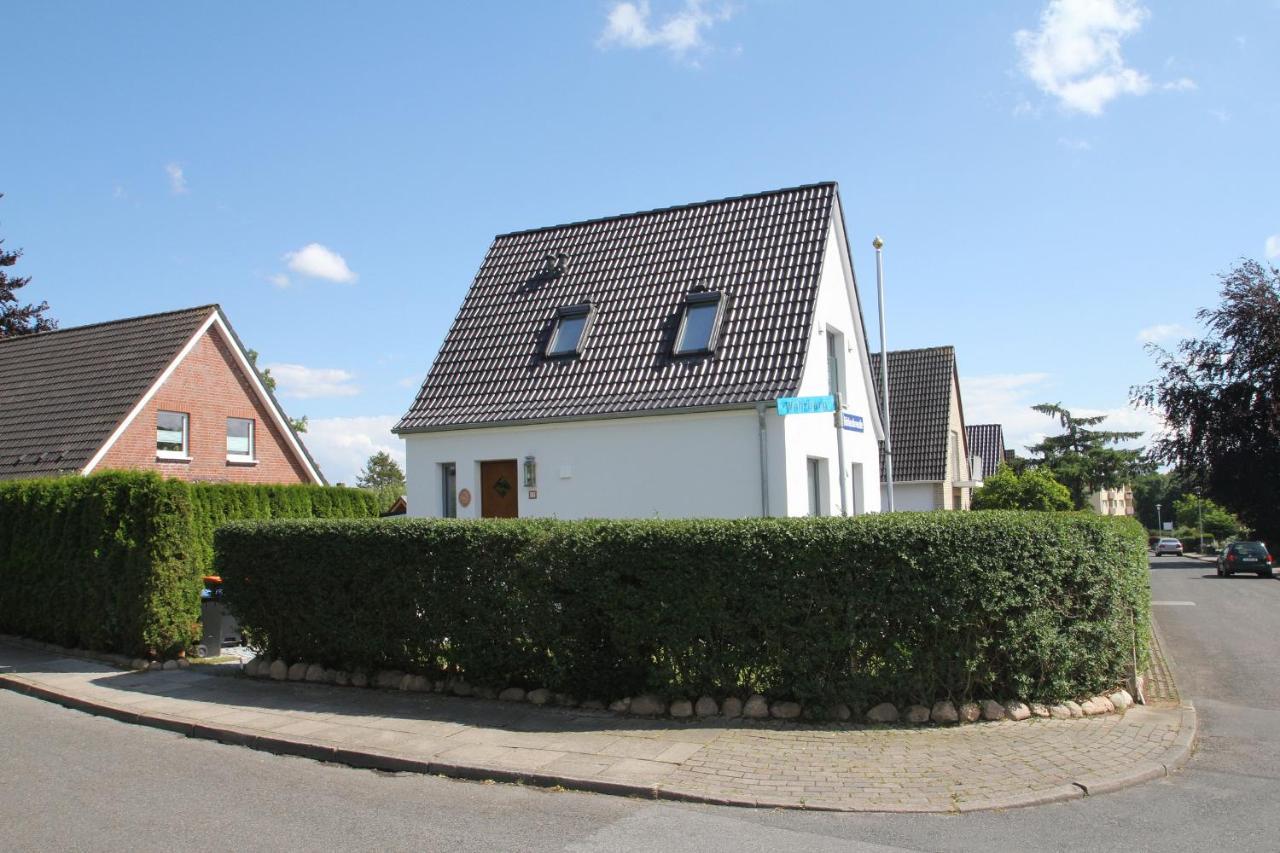 טימנדורפר שטרנד Ferienhaus Wohrbarg Ferienhaus Wohrbarg מראה חיצוני תמונה